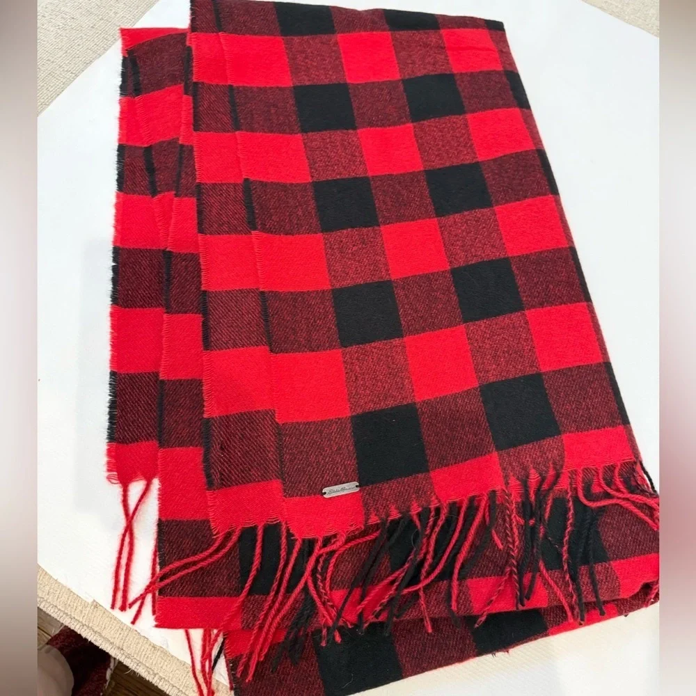 Eddie Bauer Super Soft Luxurious Red and Black Plaid Scarf